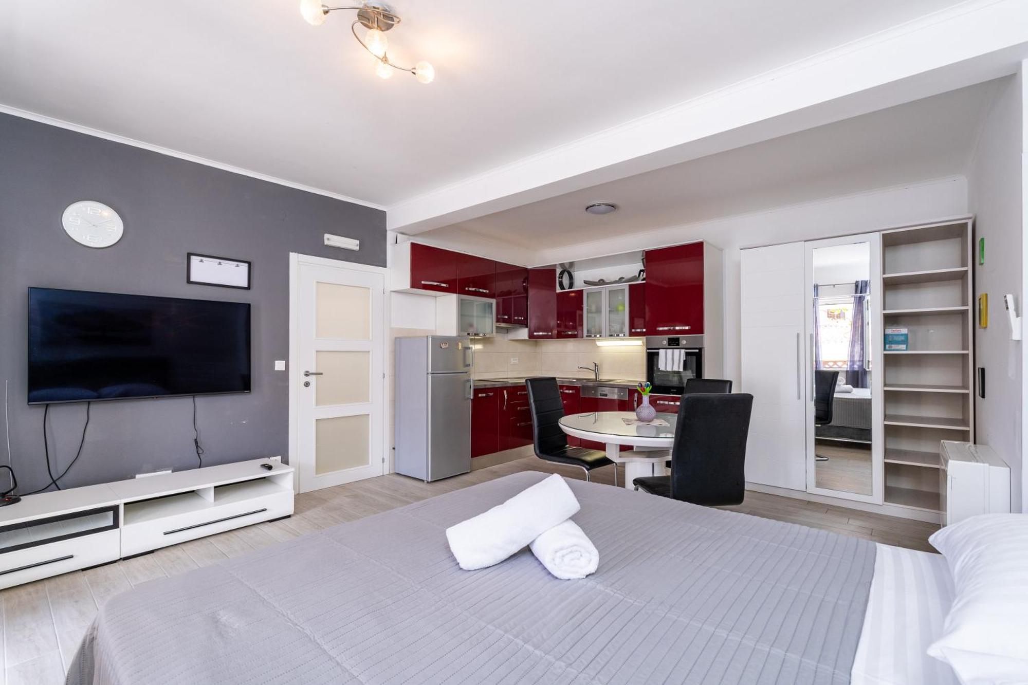 Feather Studio Apartment - Free Private Parking - Self Check-In Dubrovnik Buitenkant foto