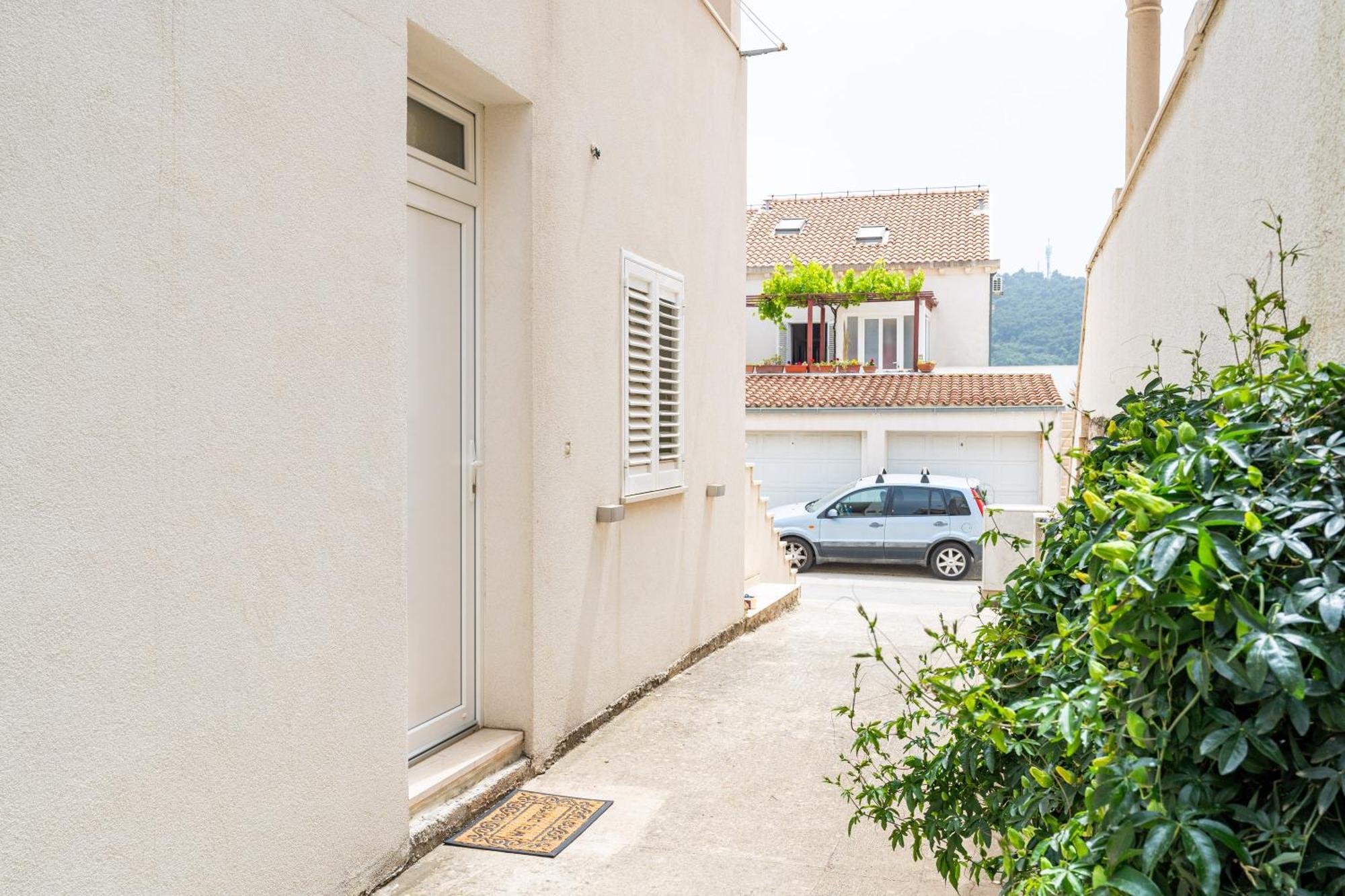 Feather Studio Apartment - Free Private Parking - Self Check-In Dubrovnik Buitenkant foto